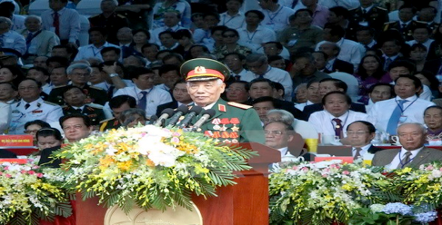 Trung tướng Nguyễn Văn Thái, nguyên Phó Chính ủy Sư đoàn 7, Quân đoàn 4, đại diện cựu chiến binh Việt Nam phát biểu tại buổi lễ